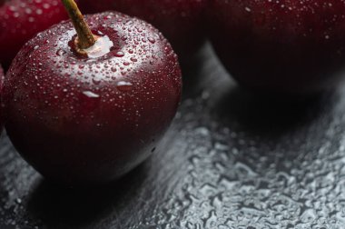 Kırmızı kirazlar, kirazlar yakın çekim, makro