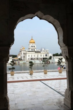 Tarihsel Sikh Banglasahib Gurudwara, ibadet evi, en iyi turist, hac mekanı, Yeni Delhi, Hindistan 
