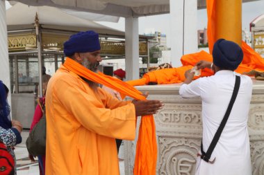 Tarihsel Sikh Banglasahib Gurudwara, ibadet evi, en iyi turist, hac mekanı, Yeni Delhi, Hindistan 