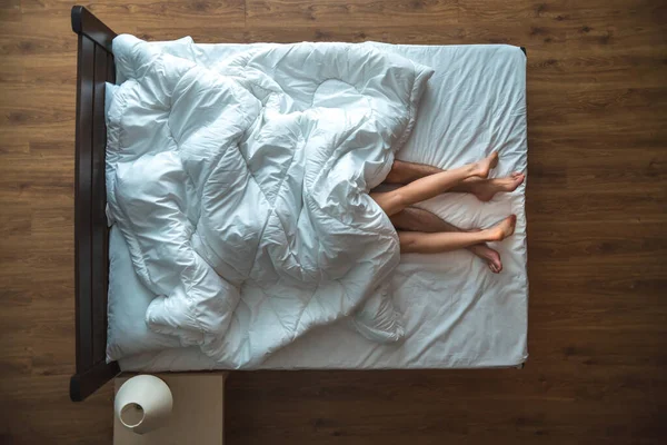 Lovers Lay Blanket Bed View — Stock Photo, Image