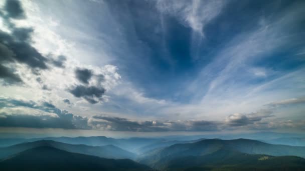 Pintoresco Paisaje Montaña Fondo Del Flujo Nubes Lapso Tiempo — Vídeos de Stock
