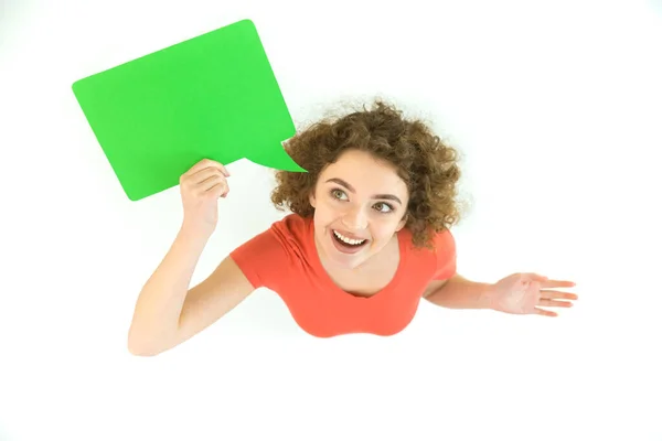 Mujer Sonrisa Pie Con Signo Diálogo Verde Vista Desde Arriba — Foto de Stock