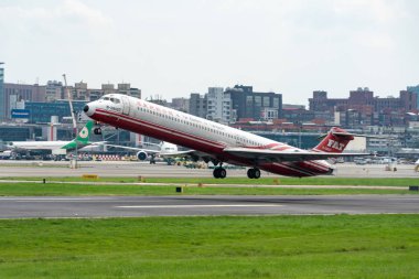 Uzakdoğu Hava Taşımacılığı (Fat) Mcdonnell Douglas Md-83 o alarak