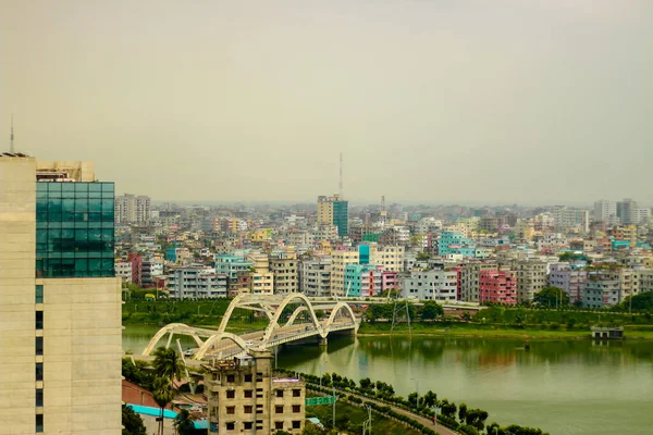 Dhaka Stad Bangladesh Över Sjön Hatirjheel Med Byggnaderna Bakgrunden Från — Stockfoto