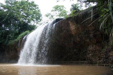 Muhteşem şelale, Vietnam fotoğraf sizin için ve tasarım
