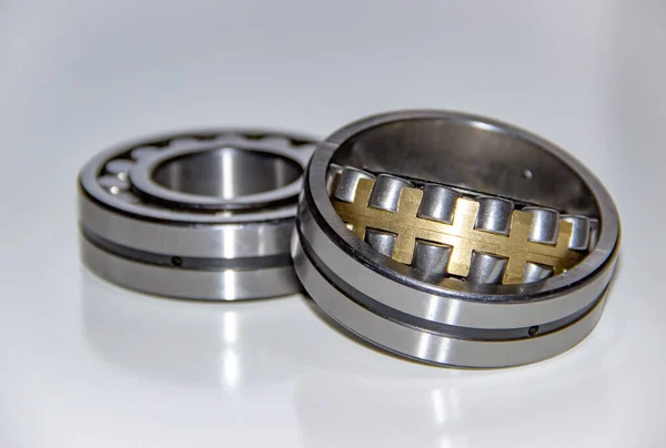 Two double row spherical roller bearings with selective focus