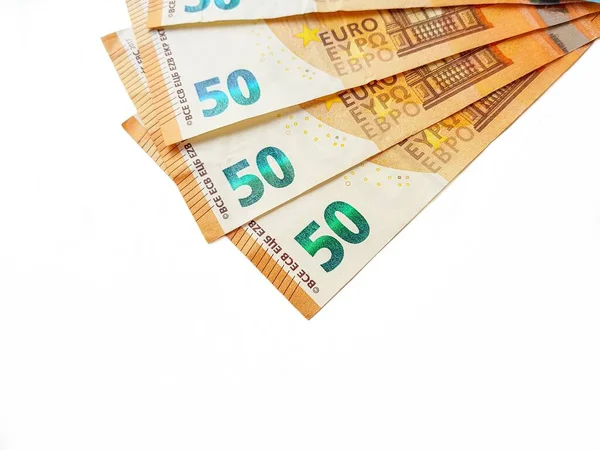 Billets en euros sur fond blanc. Papier monnaie. — Photo