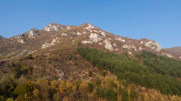 Mount Vlasic Zarostlý Věčně Zelenými Listnatými Lesy Během Slunečného Podzimního — Stock fotografie