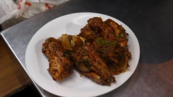 Homemade Desi Style Indian Chicken Made Kadhai Oil Cream Ginger — Stock Video