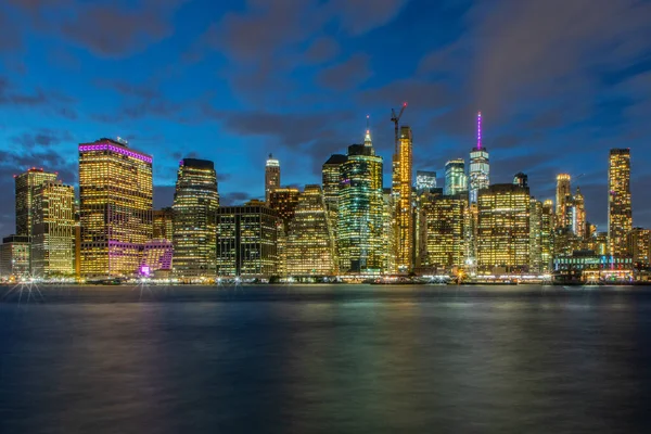 New York City Skyline Och Skyskrapor Från Brooklyn Bridge Park — Stockfoto