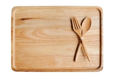 kaşık ve çatal ile boş ahşap plaka