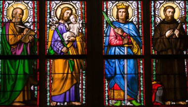 Art nouveau vitray pencere Alfons Mucha, St. Vitus Katedrali, Prag detayını kale, Çek Cumhuriyeti - St.Luke, St. Joseph, St. Sigismund, St. Guilelmus