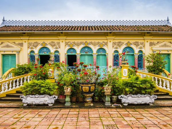 Binh Thuy eski evde cephe Fransız koloni tarzı, Can Tho, Vietnam