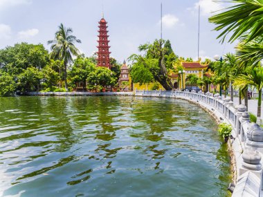 Tran Quoc Pagoda, Hanoi, Vietnam en eski tapınak panoramik görünümü