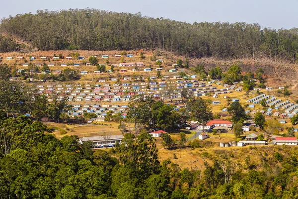 Vista Panorámica Del Pueblo Típico Con Casas Coloridas Dispuestas Manera —  Fotos de Stock