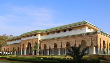 Güzel geleneksel ve tipik Fas mimari detayları. Geleneksel Arapça ve İslami yapı.