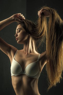 Saç bakım ve şampuan.