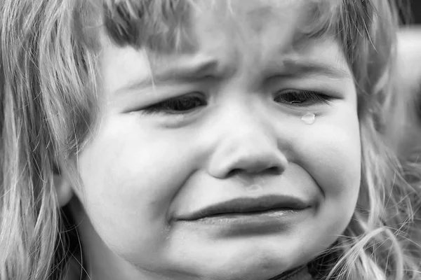 Little boy cries with tears — Stock Photo, Image