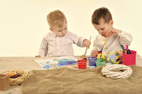 Valores familiares, infância, arte — Fotografia de Stock