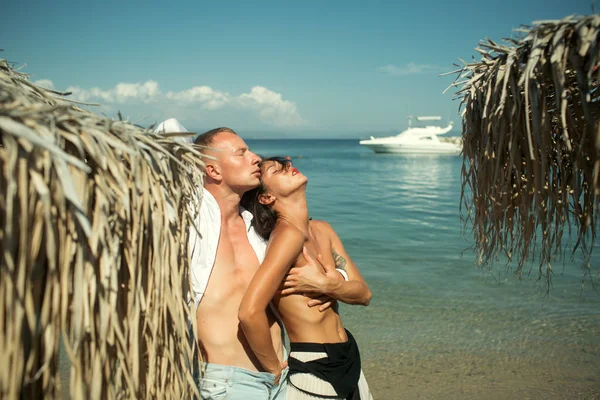 Retrato Livre Vintage Colorido Belo Casal Romântico Menina Topless Cara — Fotografia de Stock