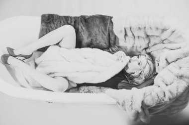 Kış moda, güzellik, bak