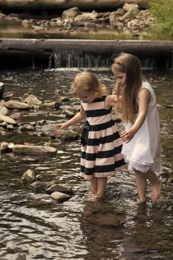 Masumiyet, saflık ve gençlik kavramı