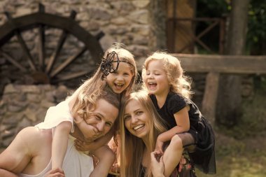 Yaz tatili, macera, keşif, yolculuk tutkusu kavramı