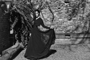 Yüz moda kız ya da kadın web sitenizde. Senin advertisnent kız yüz portre. Açık kırmızı elbiseli kadın