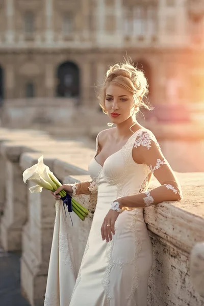 güzel bir gelin Köprüsü