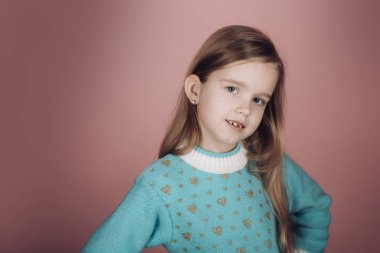 Kozmetik ve sağlıklı saç Güzellik veya çocuk moda. Güzellik ve moda.