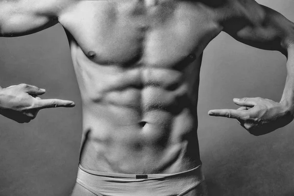Süß schwul. Zuckerjunge. muskulöser männlicher Oberkörper — Stockfoto