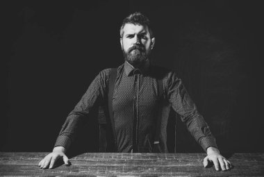 İşadamı veya tablo CEO'su.