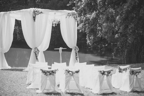 Hochzeit weißer Pavillon — Stockfoto