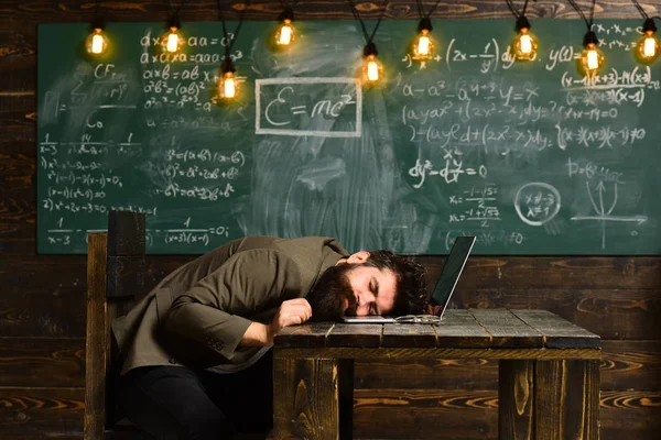 Teacher starts the lesson, Final exam test in university, Portrait of diligent schoolkid and teacher talking at lesson, Teacher sets high expectations for his students