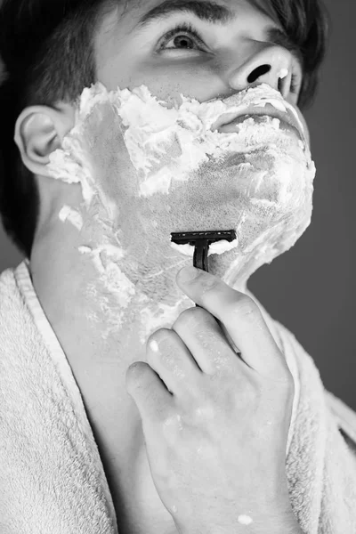 Hygiene grooming. Barber shop. Handsome man shaving hair on neck with safety razor — Stock Photo, Image