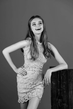 Kadın moda kavramı. Gençlik ve Cilt Bakımı.