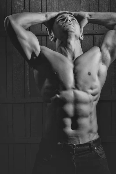 Man Beautiful Torso Muscular Young Man Athletic Bare Body Standing — Stock Photo, Image