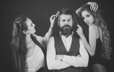 Arkadaşlar Kuaför Salonu, lgbt.