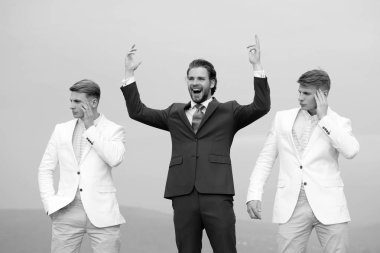 korumaları. iş moda, beyaz ve mavi kıyafet, gençlerin pazarlama