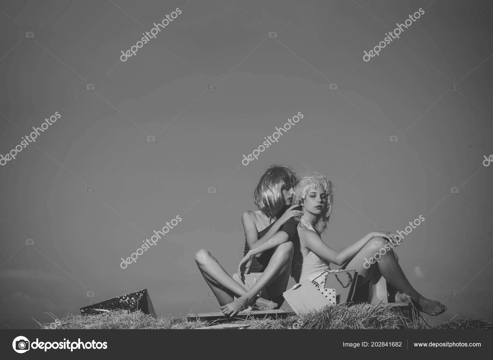 Lesbian Packs