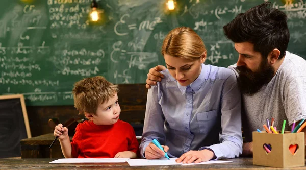 Öğretmen sınıfta öğretmen raporları yetenekli öğrencilerin hataları, Tu düzeltmek gönüllülük gözlük toplum ve aidiyet duygusu yaratır