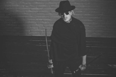 cesaret kavramı. Şeref ve haysiyet