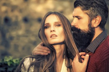 Güzel ihale çift açık