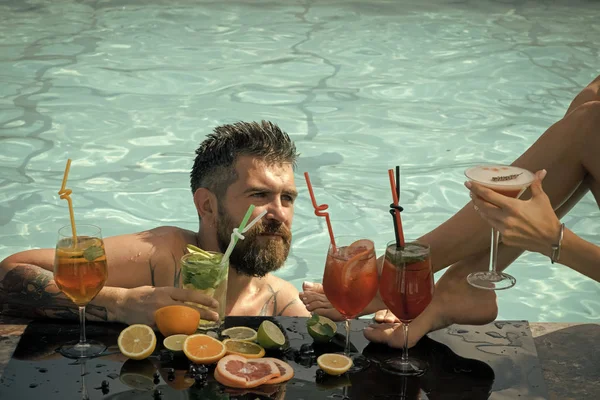 Yaz tatili ve parti.