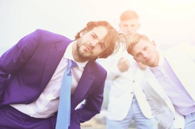 iş moda, beyaz ve mavi kıyafet, gençlerin pazarlama