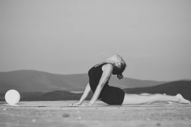 Jimnastik okul ve enerji.