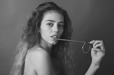 Güzellik ve moda, Bina ve tamir, sert diş ve stomatology