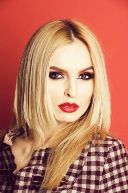 makyaj moda ceket veya ceket ile güzel kadın