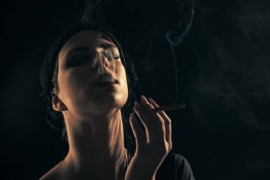 kötü alışkanlık ve bağımlılığı.