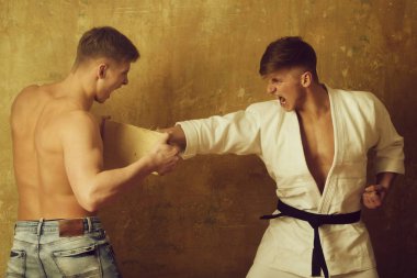 Spor ve Rekreasyon, iş ve eğitim, savaş sanatı ve enerji